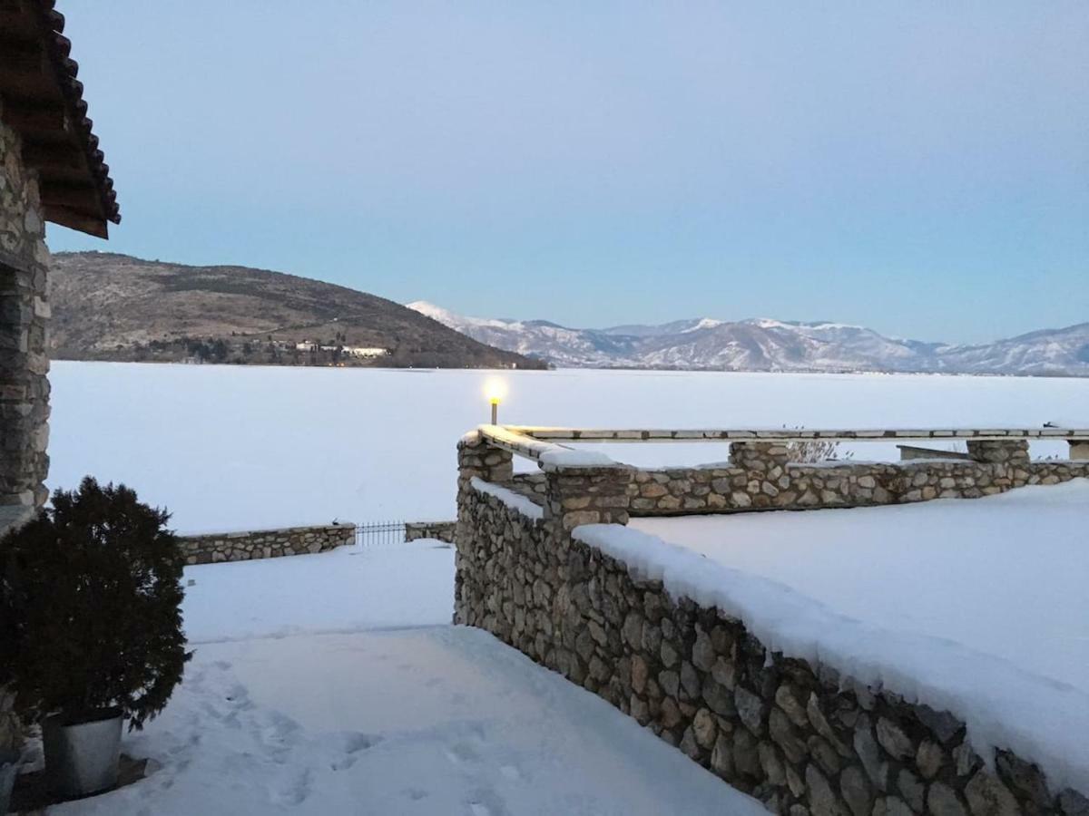 The Little Stone House By The Lake Kastoria Bagian luar foto